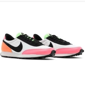 NIKE Dbreak Sunset Women's 6.5 New